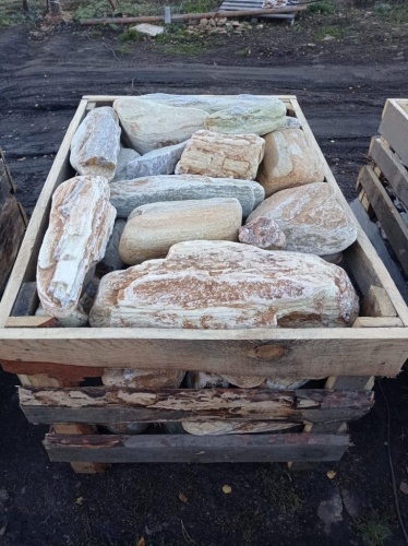 Златолит жёлтый, жёлто-зелёный глыбки и валуны для ланшафтного дизайна купить в Белгородской области