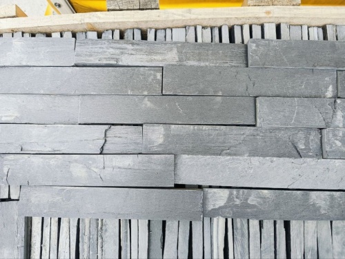 Плитка чёрная из натурального камня фасадная 30 см * 5 см, толщина 7 мм -30 мм купить в Белгородской области