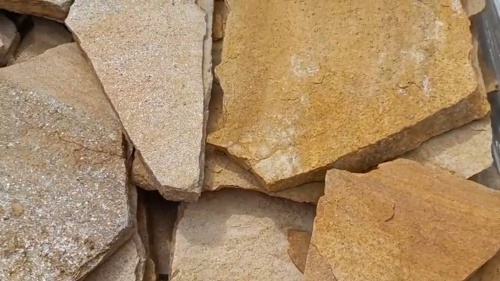 Плитняк златолит жёлтый для цоколя купить в Белгородской области