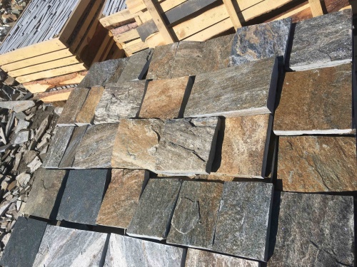 Плитка пилёная златолит Уральский для цоколя, отмостки купить в Белгородской области