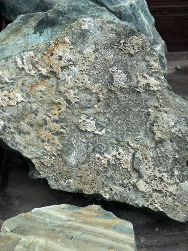 Ландшафтные глыбы зелёные 200-500 килограмм купить в Белгородской области