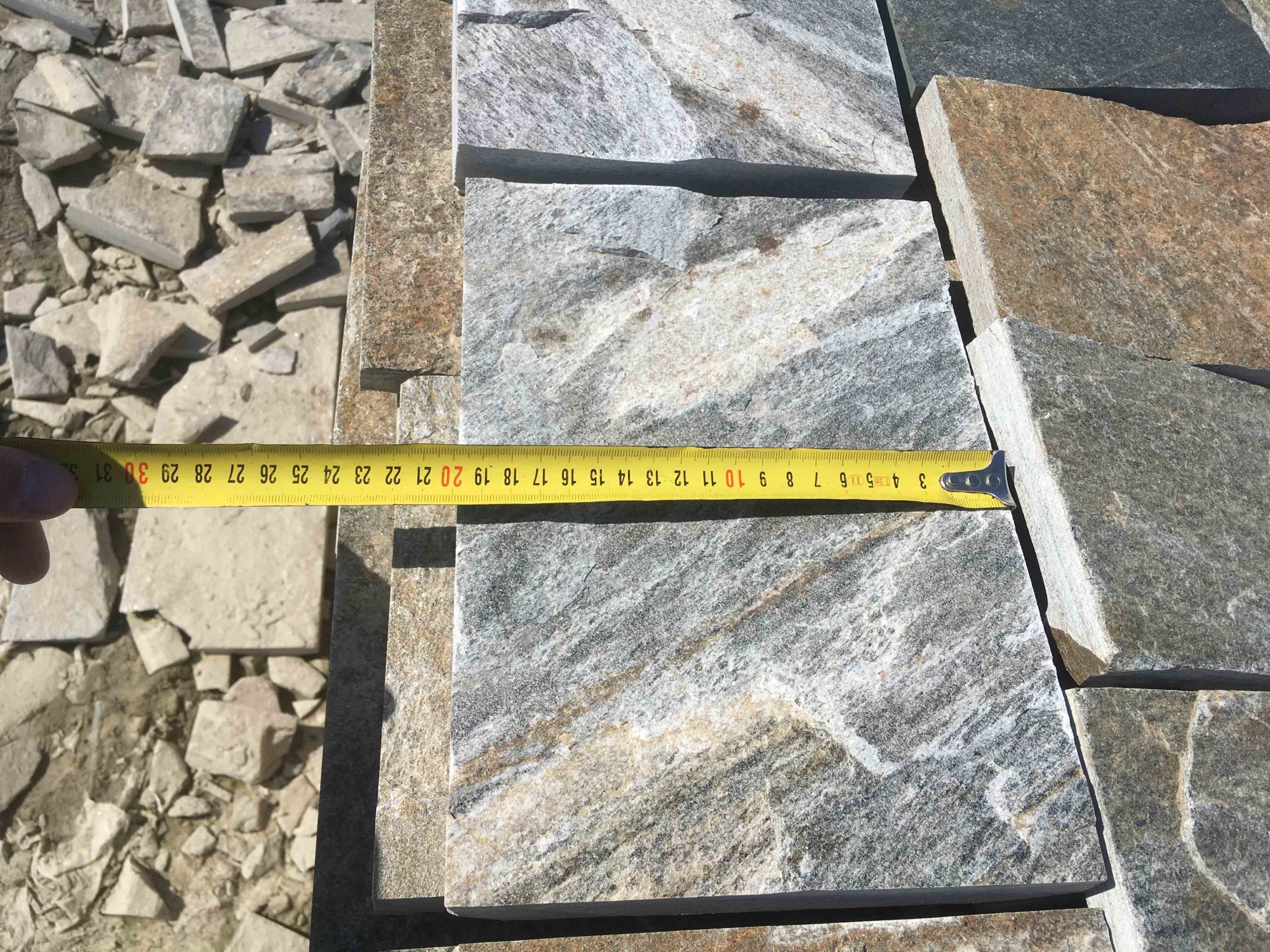 Плитка пилёная златолит Уральский для фасада купить в Белгородской области