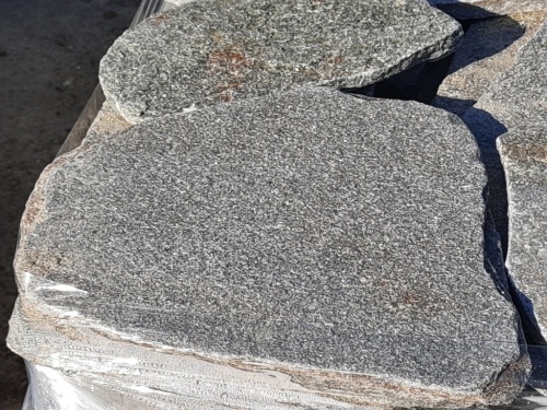 Златолит серебристый галтованный для лестниц купить в Белгородской области